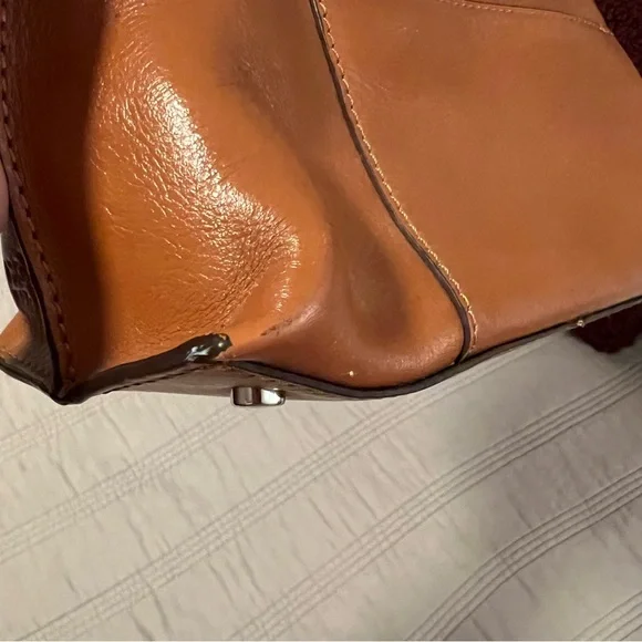 HOBO Rich Brown Leather Shoulder Bag - Picture 6 of 7